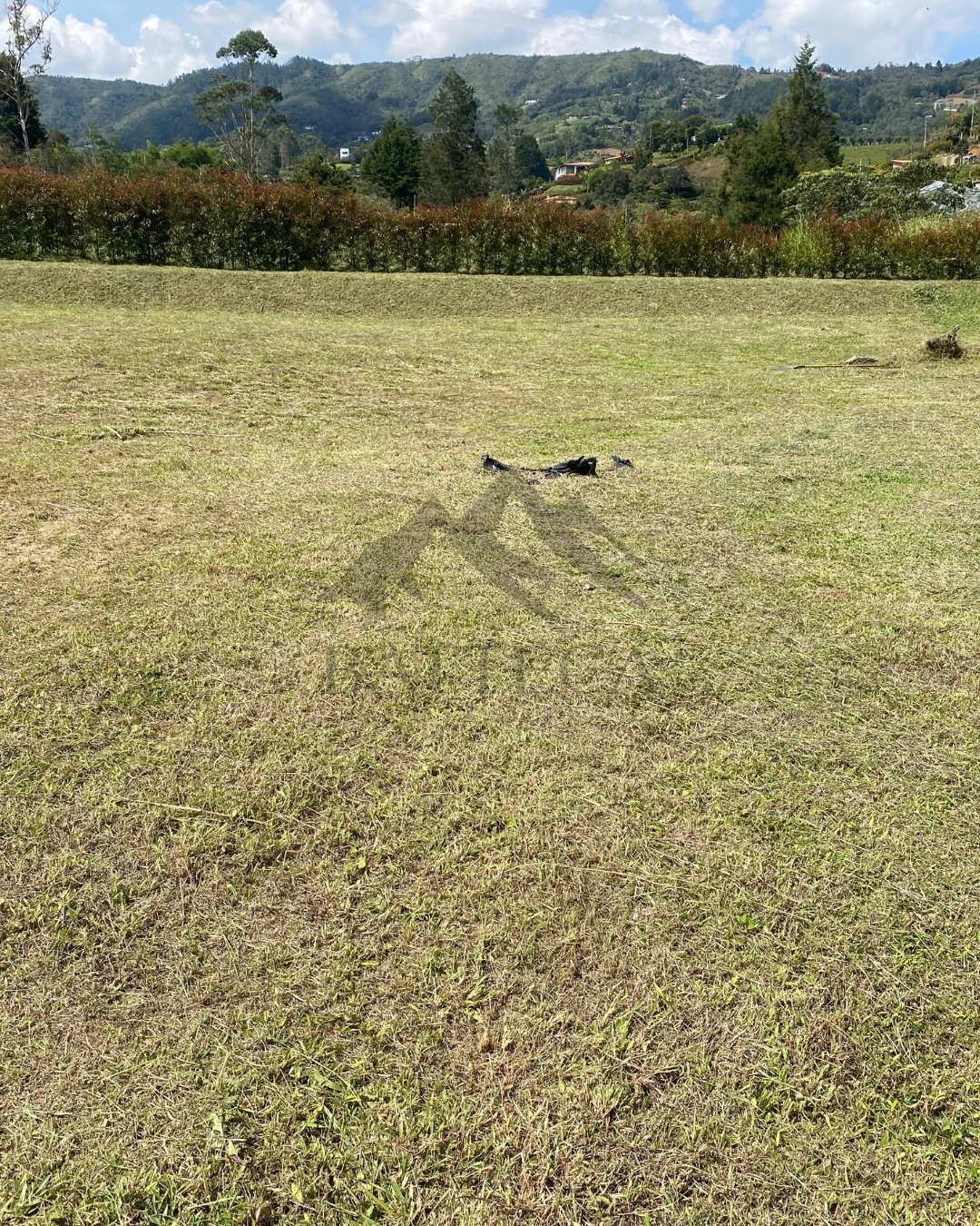 Lote en unidad cerrada - Imagen 5