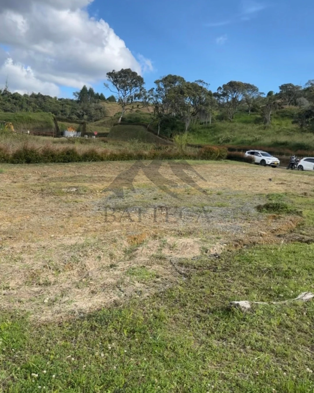 Lote en unidad cerrada - Imagen 4