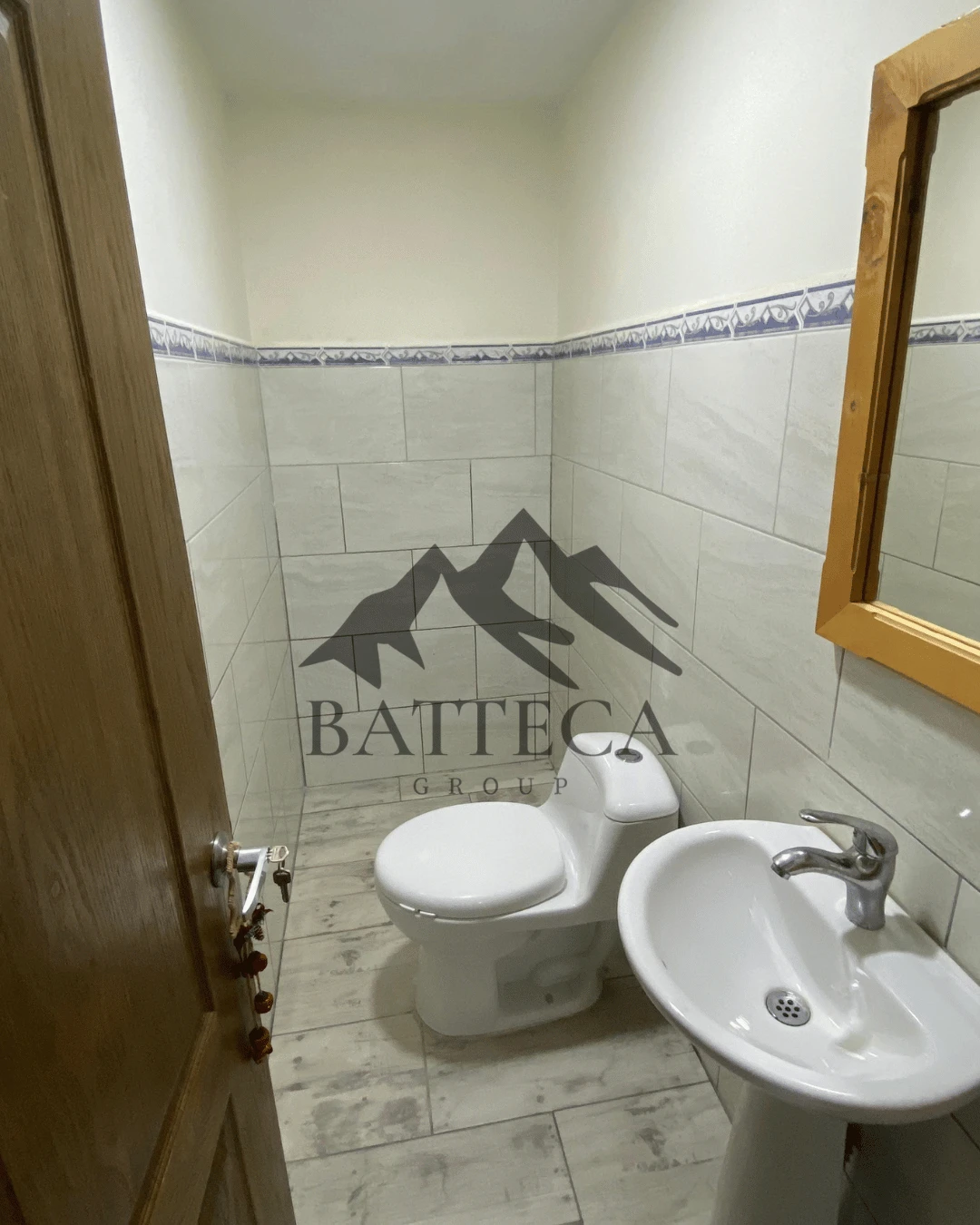 Segundo piso con terraza  - Imagen 10