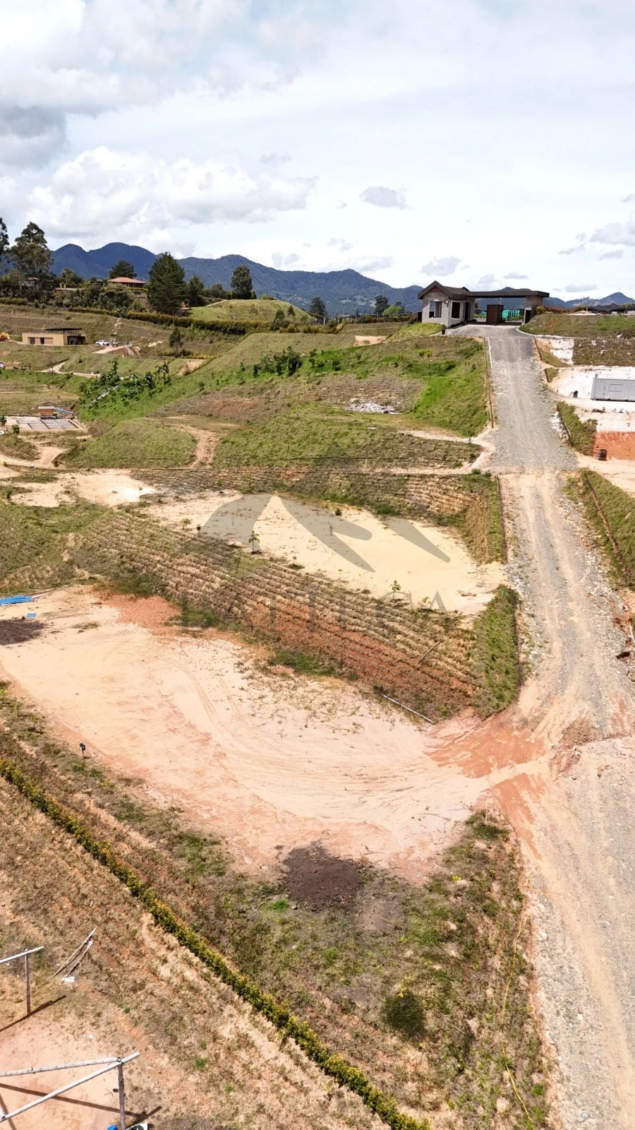 Lotes en exclusiva parcelación  - Imagen 3