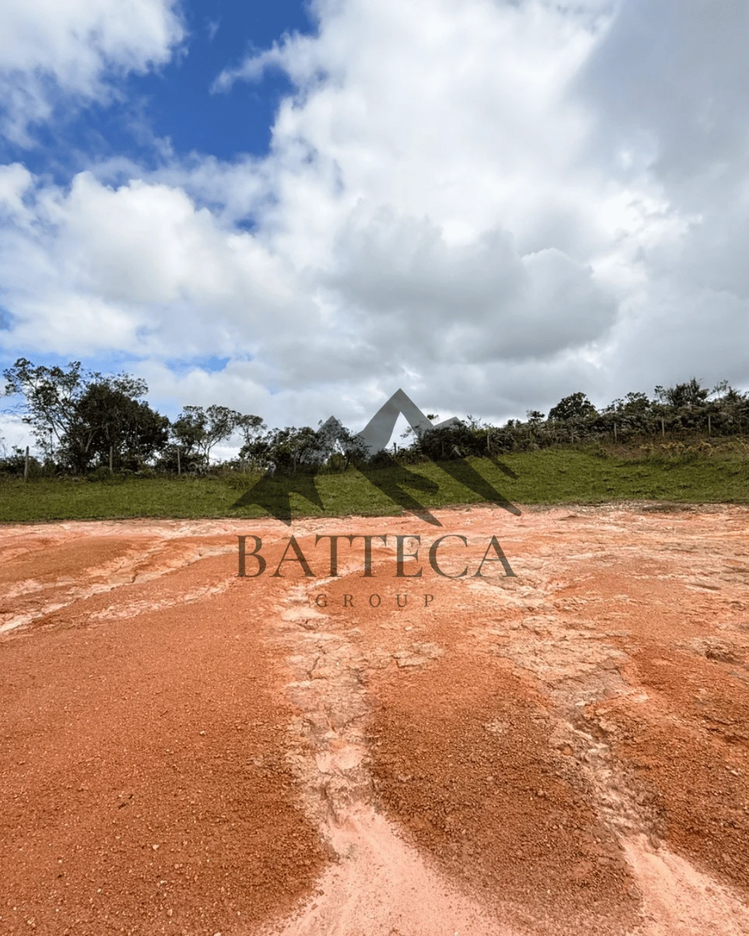 Lote con excelente topografía  - Imagen 3