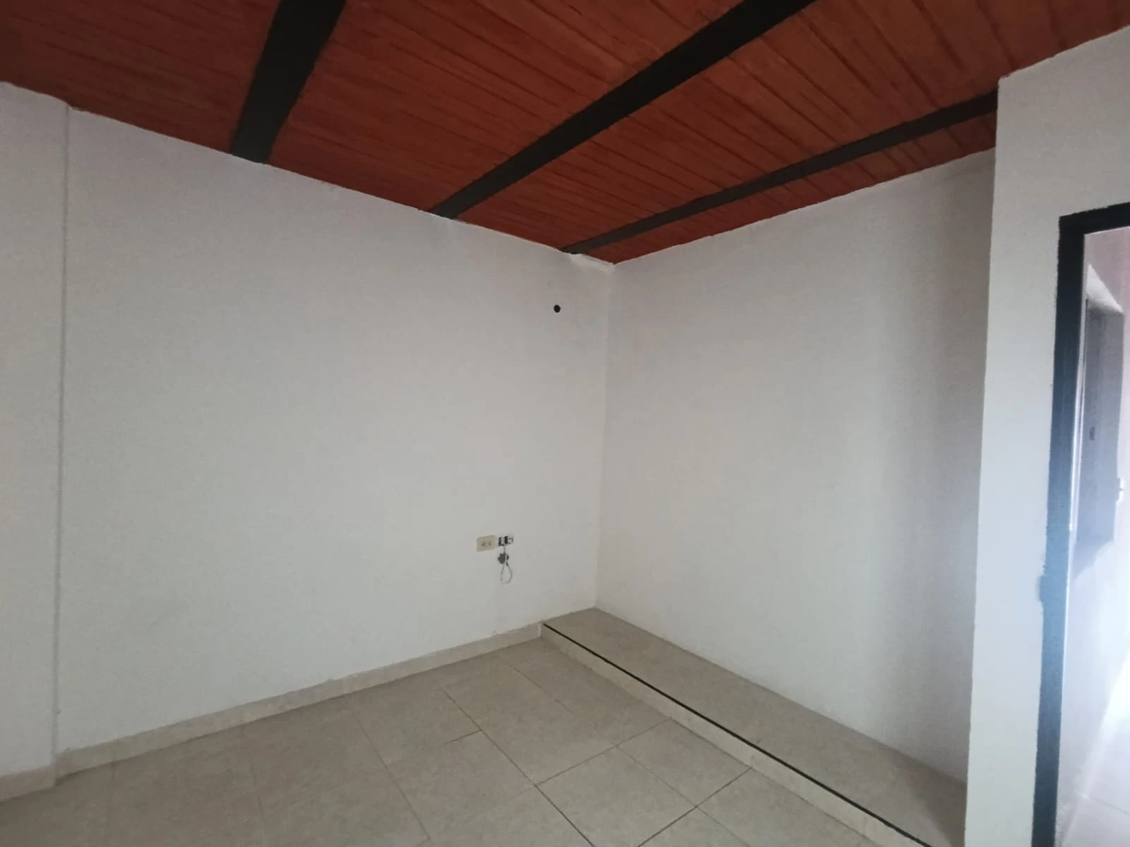 Casa de tres pisos en alquiler ciudad del campo - Imagen 10