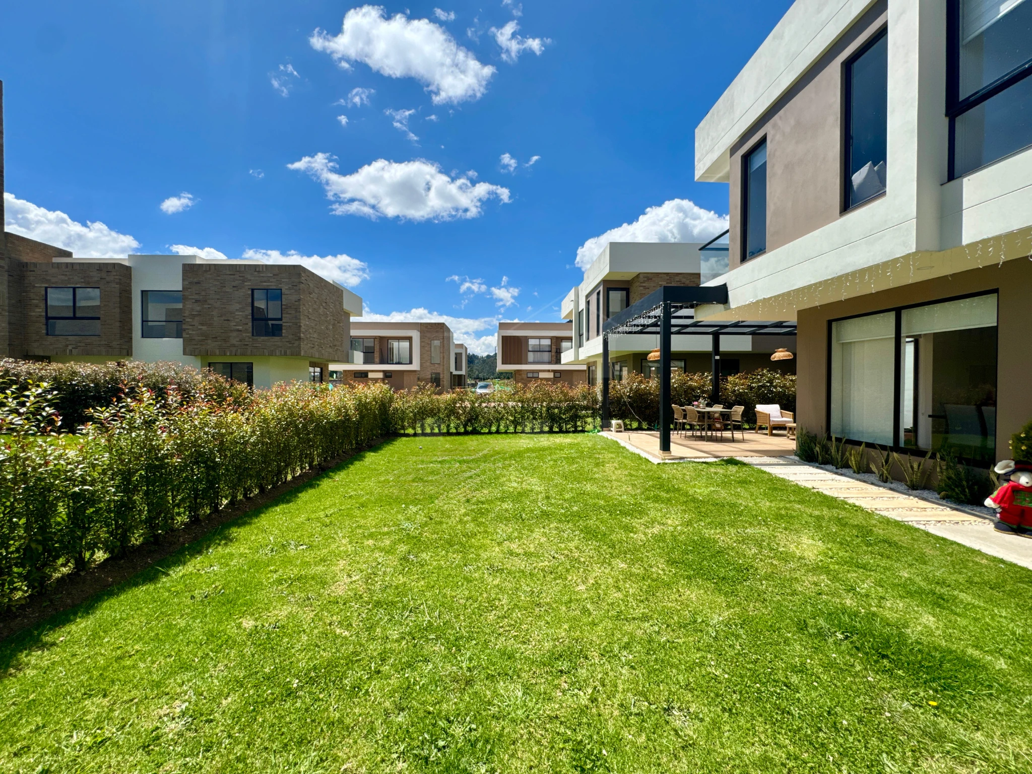 Vendo espectacular casa con terraza en Chía  - Imagen 11