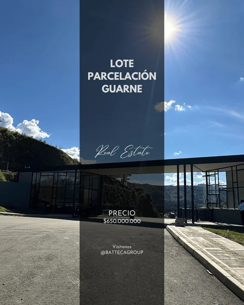 Lote en exclusiva parcelación.