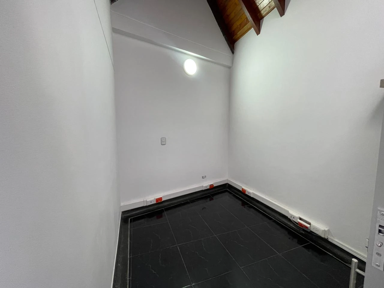 Venta Casa Independiente Comercial o Vivienda - Altos de Pan de Azúcar, Bucaramanga - Imagen 8