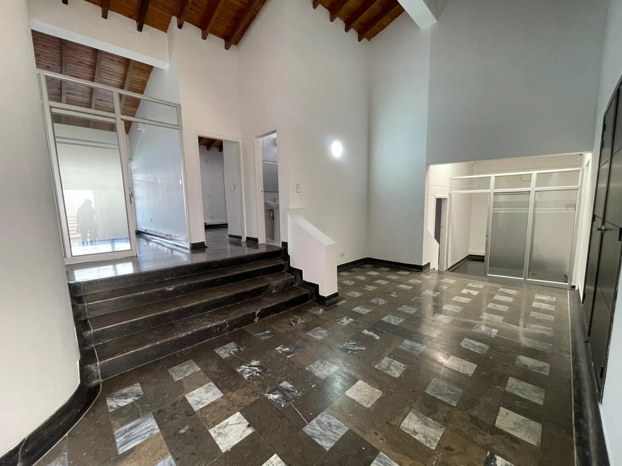 Venta Casa Independiente Comercial o Vivienda - Altos de Pan de Azúcar, Bucaramanga - Imagen 3