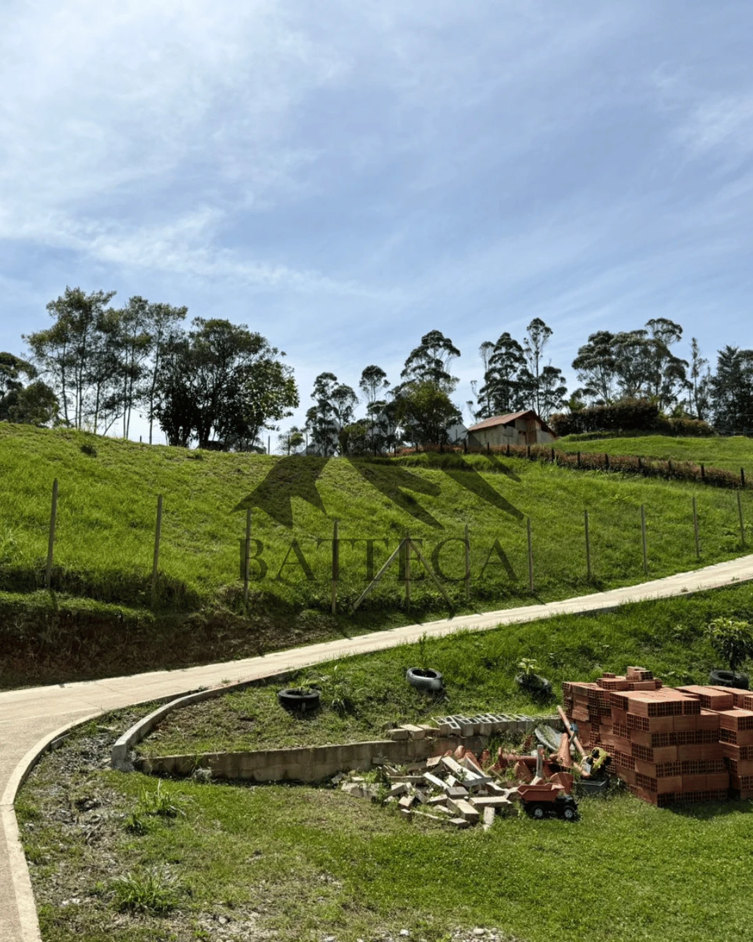 Se venden lotes en condominio - Imagen 2