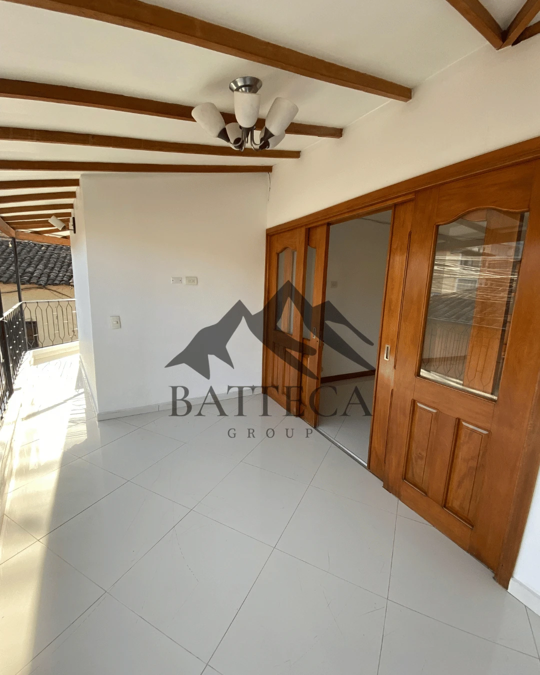 Apartamento segundo piso esquinero - Imagen 11