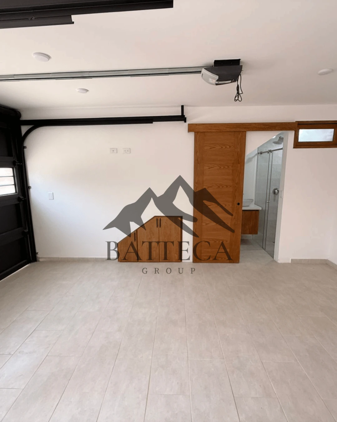 Primer piso esquinero en venta - Imagen 5