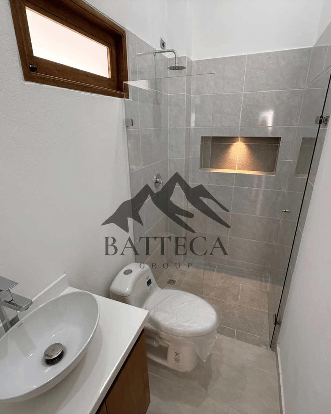 Segundo piso esquinero + mansarda en venta - Imagen 15