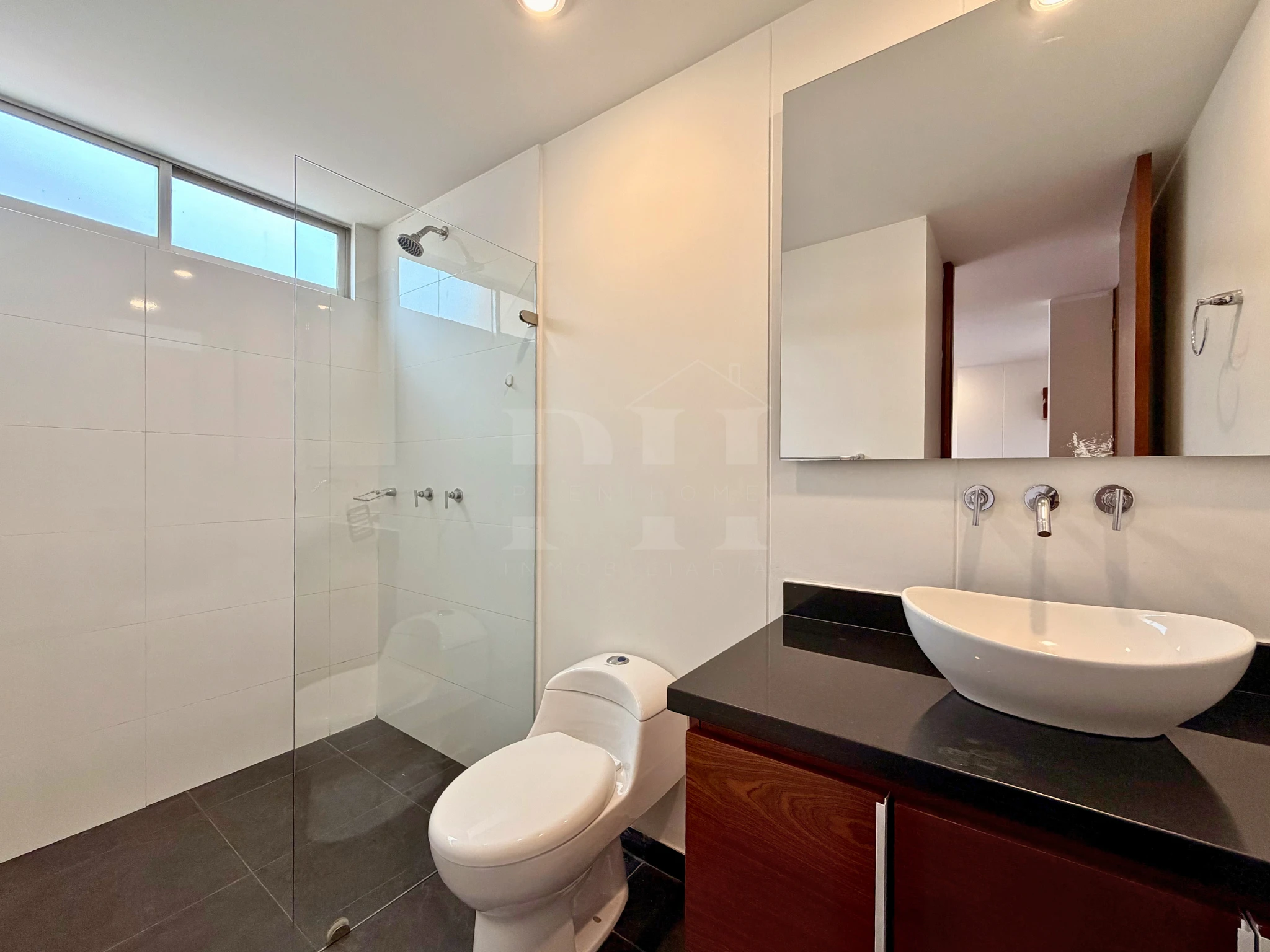 Vendo casa de tres niveles en Pinares Chía - Imagen 6