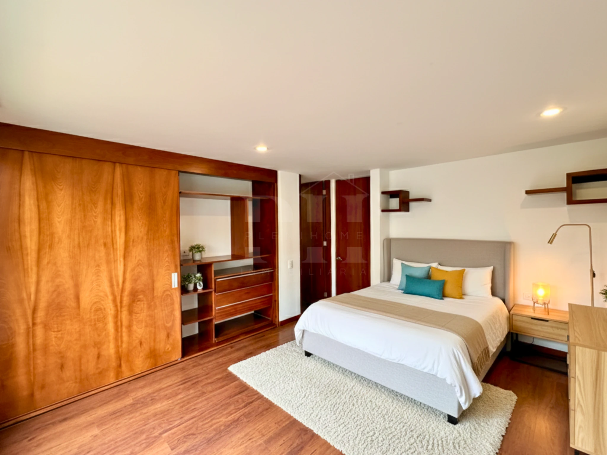 Vendo casa de tres niveles en Pinares Chía - Imagen 7