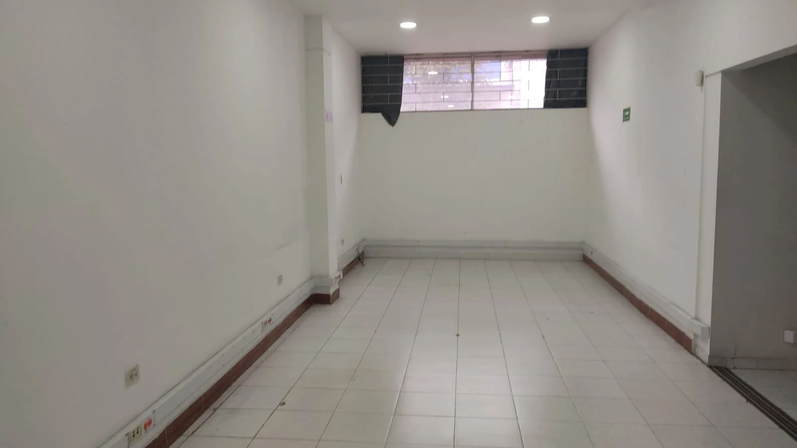 LOCALES DESDE 30 -50 - A 100 M2 COMERCIAL- 3138008899