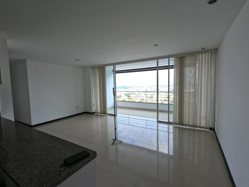 ALQUILER HERMOSO APARTAMENTO CERRO CRISTALES