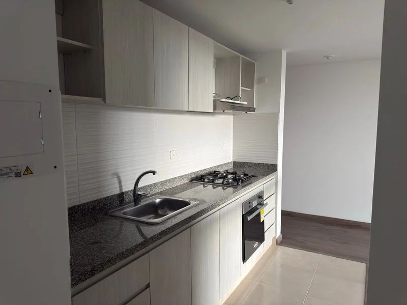 SE VENDE AMPLIO APARTAMENTO EN CONJUNTO CLUB HOUSE LA QUINTA 3 ZIPAQUIRÁ. 