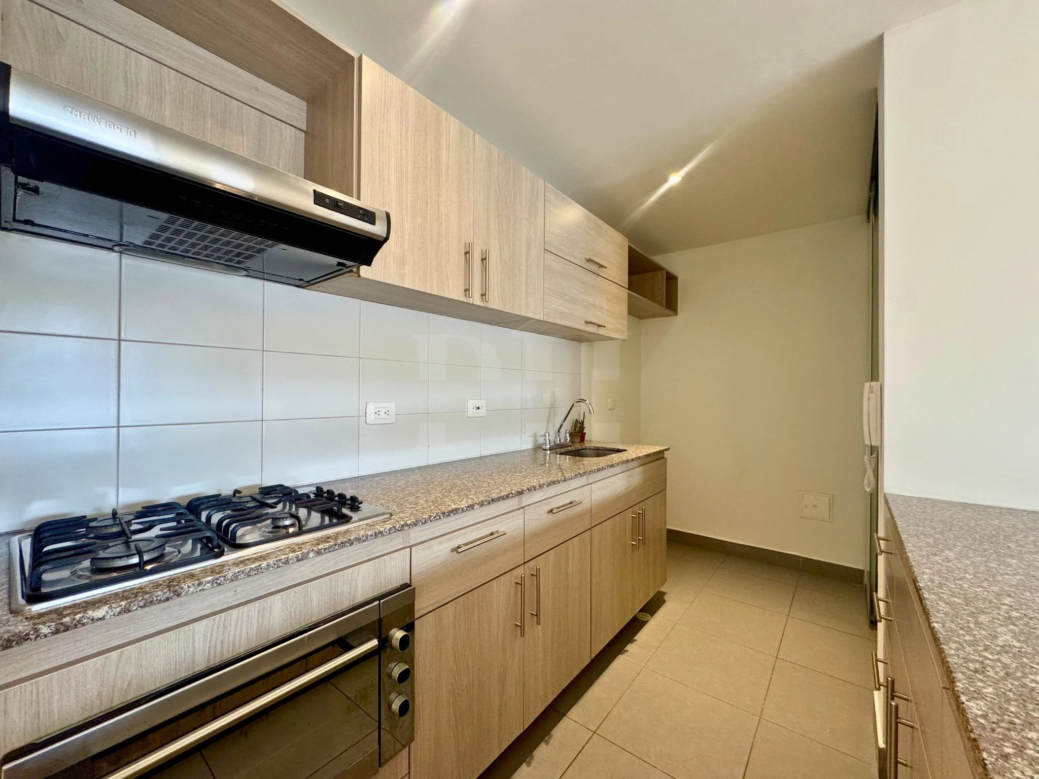 Vendo apartamento con vista despejada en Chía