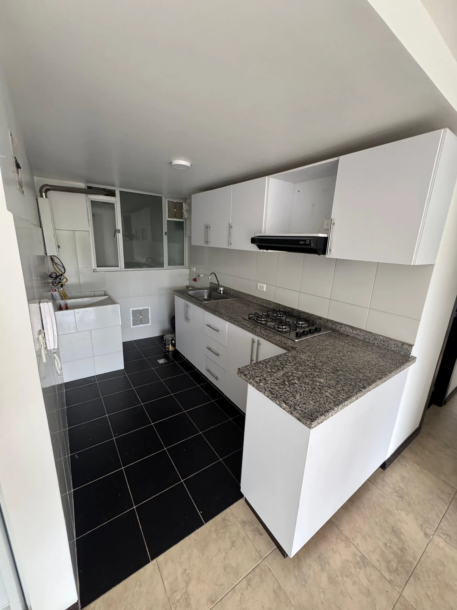 Hermoso apartamento en Mariluz 2