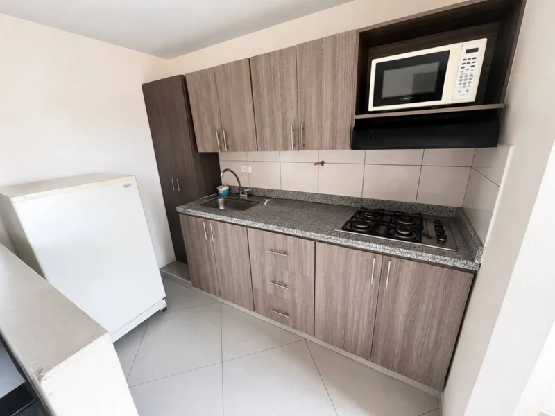 Apartamento en el diamante Robledo 