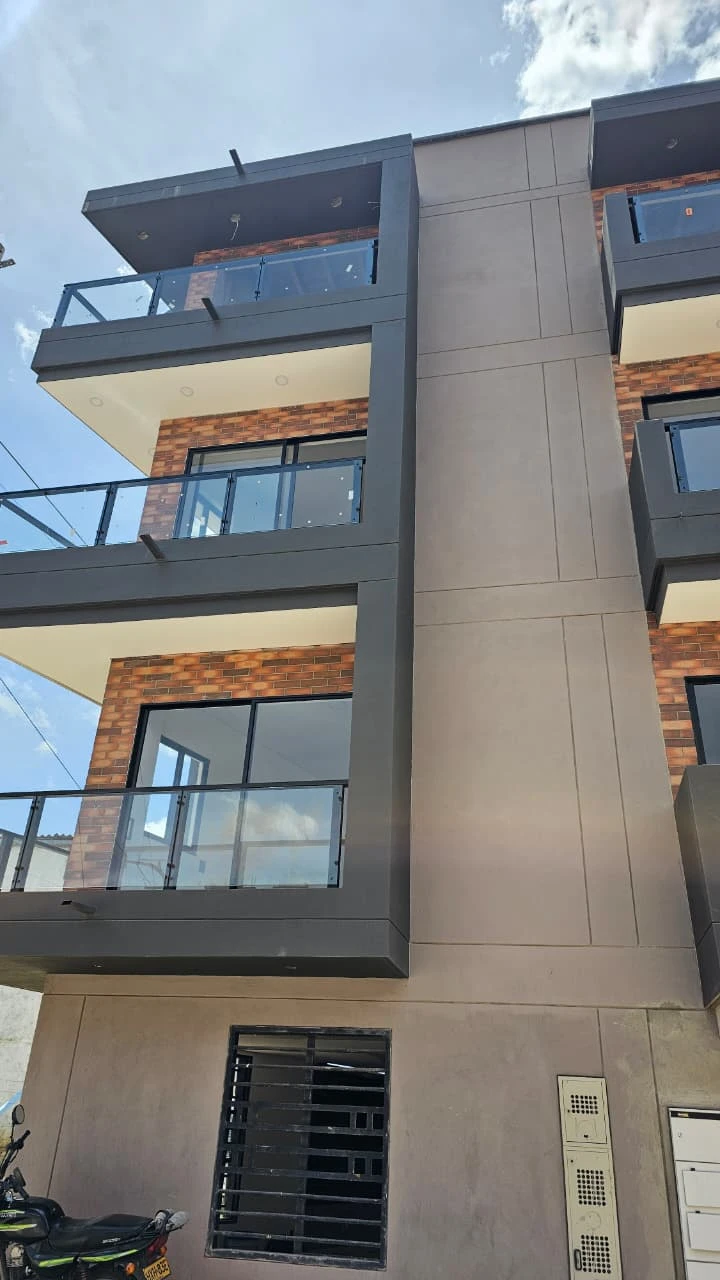 En venta apartamento esquinero con precio de oportunidad - El Carmen de Viboral