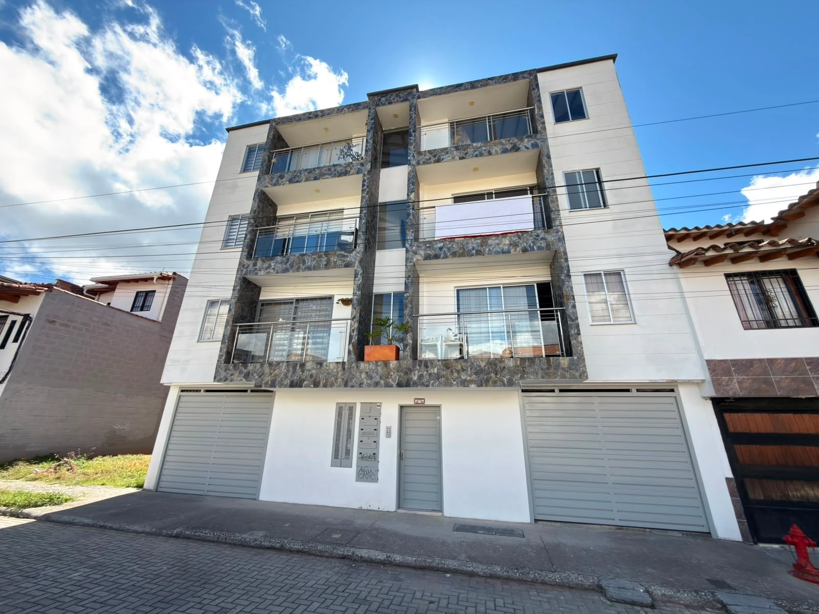 Se vende cuarto piso + mansarda - El Carmen de Viboral
