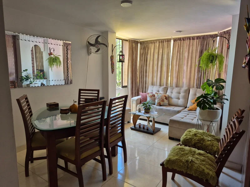 🏡 APARTAMENTO EN VENTA — FRENTE AL MALECÓN